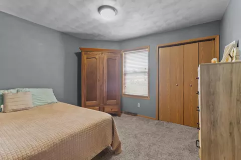 Bedroom - 524 Merilot Dr, Roscoe, IL 61073 photo 3 of 5