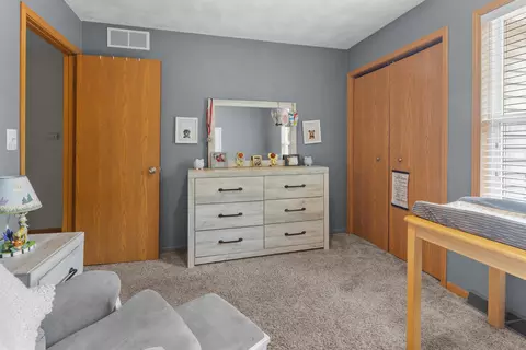 Bedroom - 524 Merilot Dr, Roscoe, IL 61073 photo 5 of 5