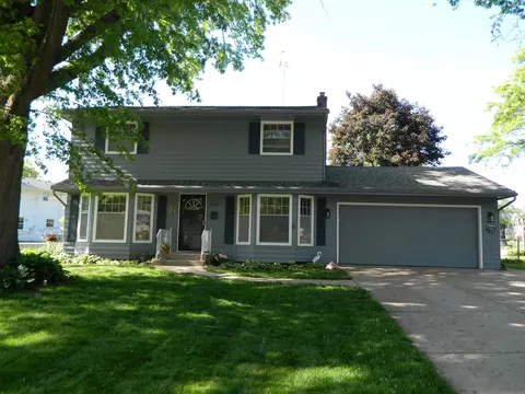 3834 Abbotsford Rd, Rockford, IL 61107