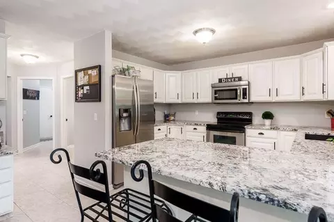Kitchen - 7527 Mikes Pl, Cherry Valley, IL 61016 photo 2 of 5