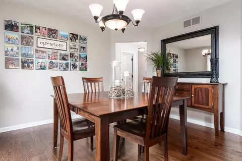 Dining - 7527 Mikes Pl, Cherry Valley, IL 61016 photo 2 of 3