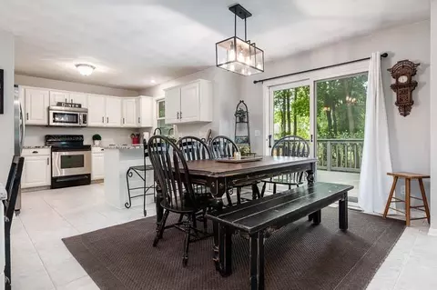 Dining - 7527 Mikes Pl, Cherry Valley, IL 61016 photo 1 of 3