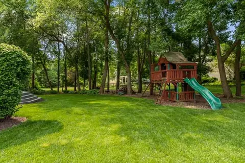 Exterior - 7527 Mikes Pl, Cherry Valley, IL 61016 photo 5 of 12