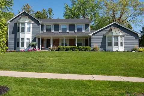 7124 Sentinel Rd, Rockford, IL 61107