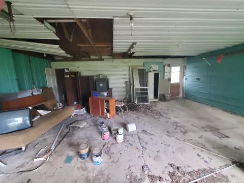 114 Elm, Mcconnell, IL 61050 photo 9