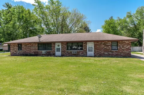 130 E 5th St, Byron, IL 61010