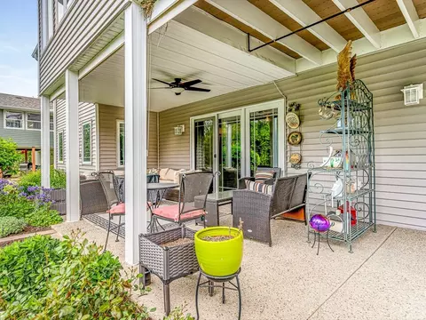 Exterior - 1403 Pier Dr, Lake Summerset, IL 61019 photo 6 of 14