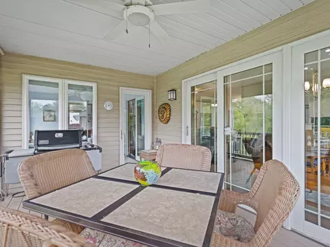 Exterior - 1403 Pier Dr, Lake Summerset, IL 61019 photo 10 of 14