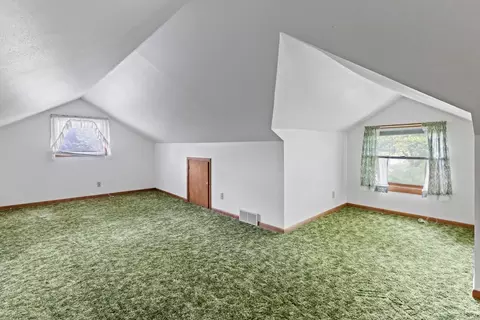 309 W State St, Cherry Valley, IL 61016 photo 18