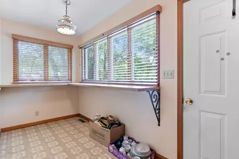 309 W State St, Cherry Valley, IL 61016 photo 8