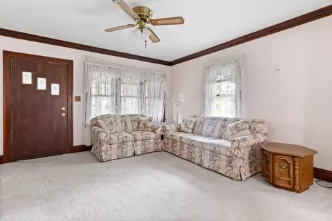 309 W State St, Cherry Valley, IL 61016 photo 9