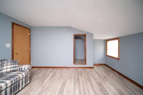 Bedroom - 5223 Glen Dr, Roscoe, IL 61073 photo 4 of 4