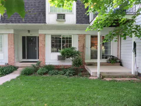 714 Apt 1 Kiwanis, Freeport, IL 61032