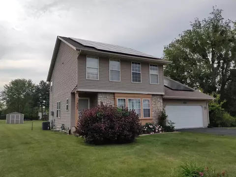 303 Lamplighter, Poplar Grove, IL 61065