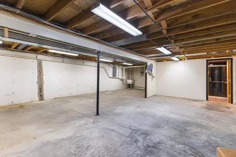 9650 Edgefield Rd, Roscoe, IL 61073 photo 32