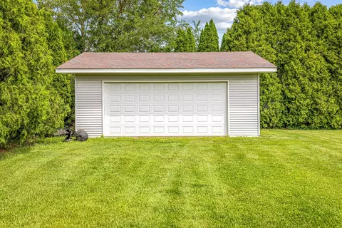9650 Edgefield Rd, Roscoe, IL 61073 photo 40