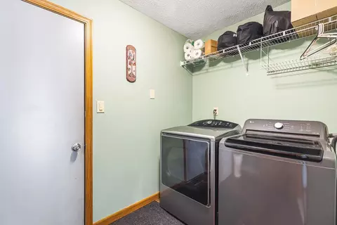 9650 Edgefield Rd, Roscoe, IL 61073 photo 18