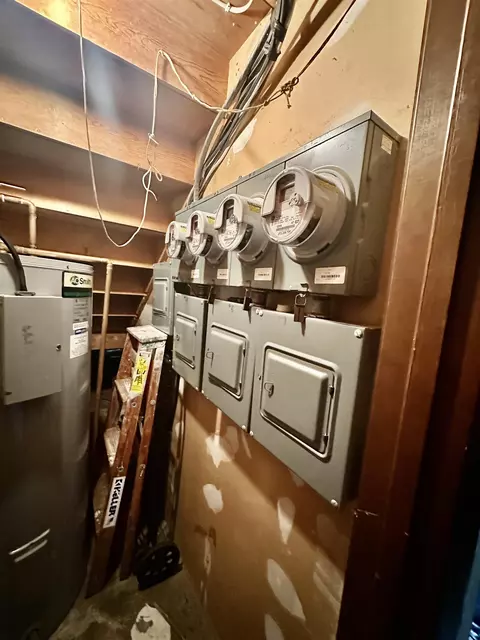 Other - 217 E 3rd St, Byron, IL 61010 photo 4 of 7