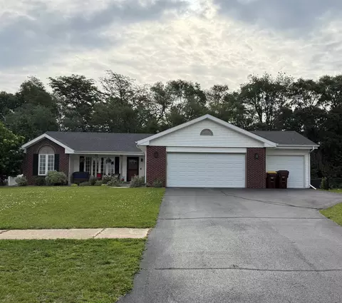13937 Mary Dr, Rockton, IL 61072