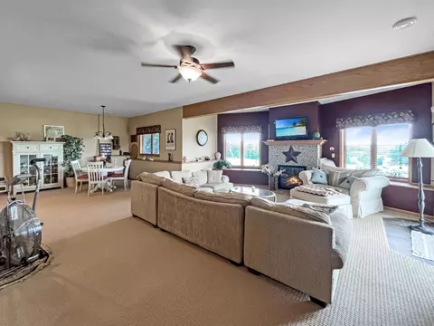 23-28 Broadview Dr, Lanark, IL 61046 photo 28