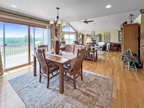 23-28 Broadview Dr, Lanark, IL 61046 photo 10