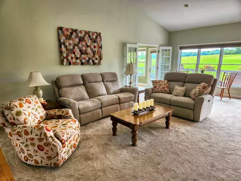 13-150 Spring Creek Dr, Lanark, IL 61046 photo 8