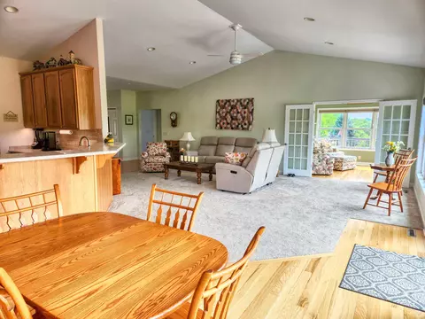 13-150 Spring Creek Dr, Lanark, IL 61046 photo 12