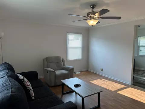 725 Empire, Freeport, IL 61032 photo 5