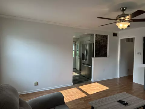 725 Empire, Freeport, IL 61032 photo 6