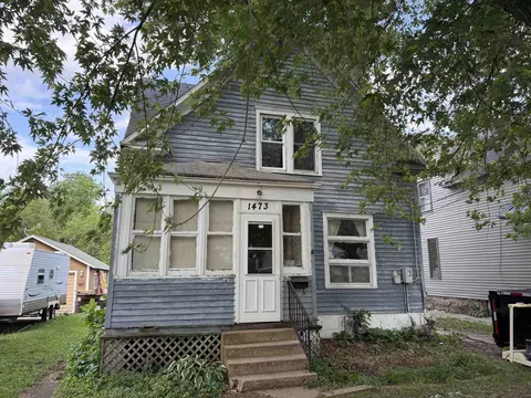 1473 S Float Ave, Freeport, IL 61032