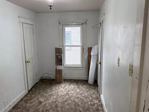 Bedroom - 1473 S Float Ave, Freeport, IL 61032 photo 3 of 5