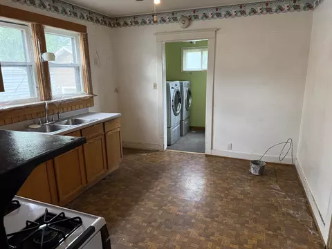 Kitchen - 1473 S Float Ave, Freeport, IL 61032 photo 1 of 3