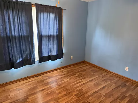 Bedroom - 1473 S Float Ave, Freeport, IL 61032 photo 4 of 5