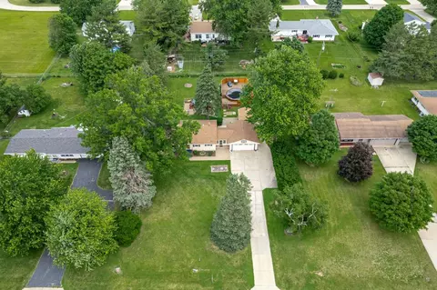852 W Fairgrounds Rd, Freeport, IL 61032 photo 17