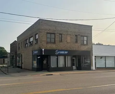 1002 E State St, Rockford, IL 61107