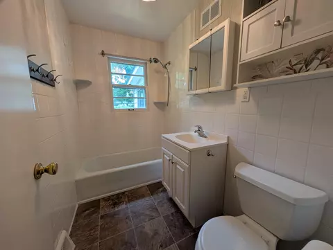 138 E River Rd, Rockton, IL 61072 photo 11