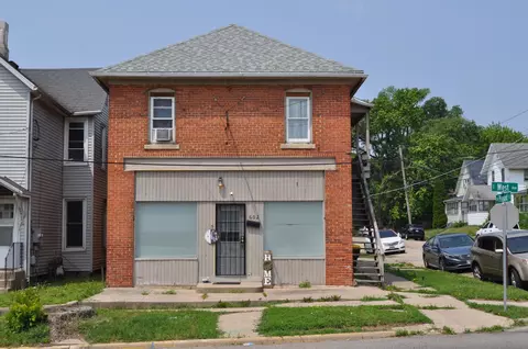 602 S West Ave, Freeport, IL 61032