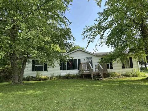 508 E Lincoln, Mount Carroll, IL 61053