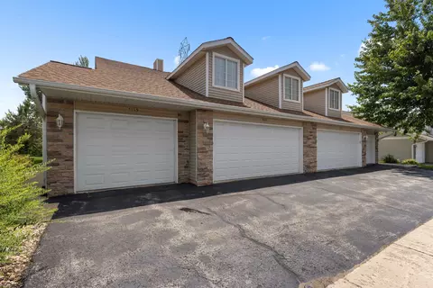 5135 Diane Ct, Rockford, IL 61108