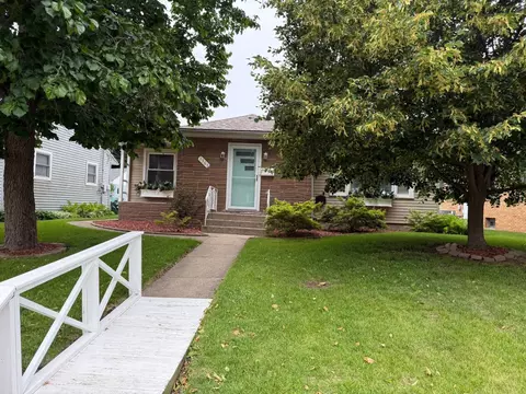 1365 Linden Ave, Lasalle, IL 61301