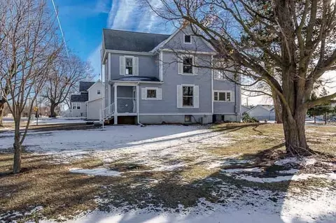 202 E Chicago Ave, Davis Junction, IL 61020