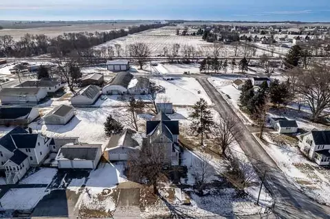 202 E Chicago Ave, Davis Junction, IL 61020 photo 7