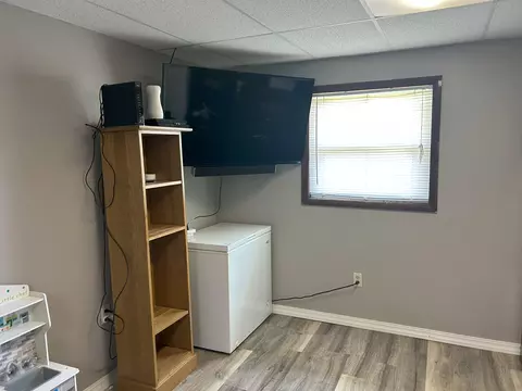 Other - 2140 Bedford, Freeport, IL 61032 photo 3 of 5