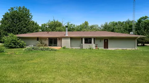 Exterior - 6311 Blackhawk Rd, Cherry Valley, IL 61016 photo 3 of 4