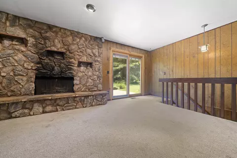 Living - 6311 Blackhawk Rd, Cherry Valley, IL 61016 photo 5 of 6