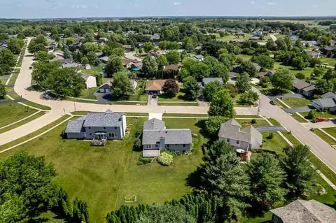 621 David Dr, Winnebago, IL 61088 photo 54
