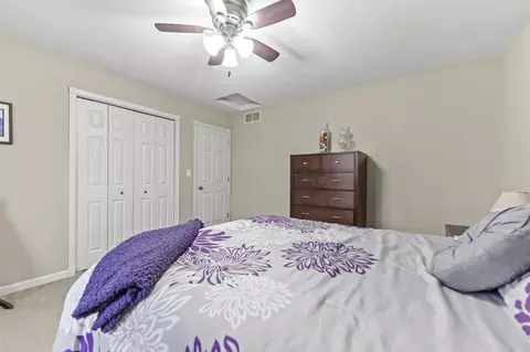 Bedroom - 2108 Lake Summerset, Lake Summerset, IL 61019 photo 6 of 6