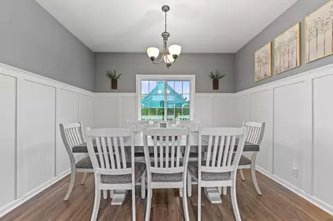 Dining - 2108 Lake Summerset, Lake Summerset, IL 61019 photo 1 of 2