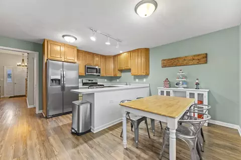 Kitchen - 2108 Lake Summerset, Lake Summerset, IL 61019 photo 3 of 3