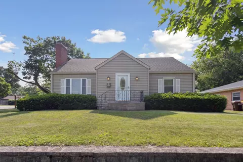 504 Roland Ave, Rockford, IL 61107